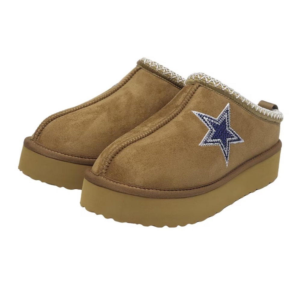 NWT Cuce Dallas Cowboys Chestnut Slip On‎ Boots Crystal Logo Womens Size 8